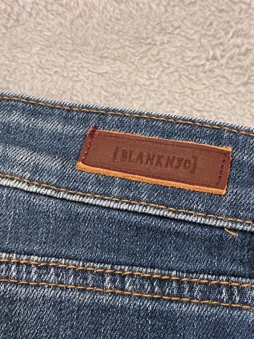 NEW BLANK NYC Denim Jean Shorts Size 31